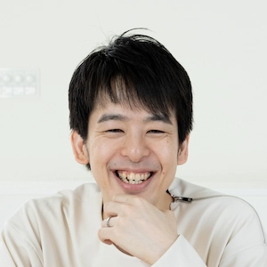 知場貴洋の写真